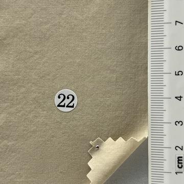22 Beige