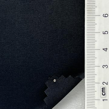 32 Black