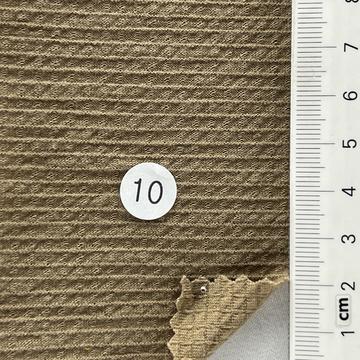 10 Beige