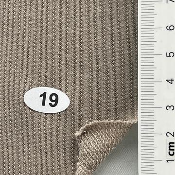 19 Beige