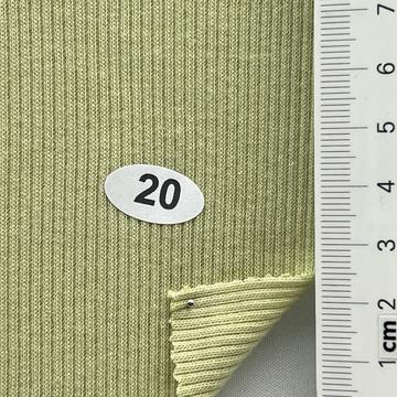 20 Pale Green