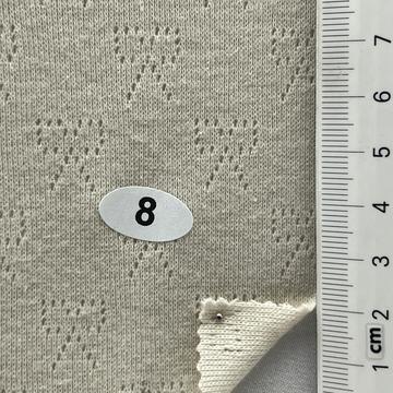 8 Beige