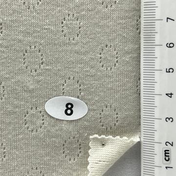 8 Beige
