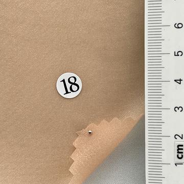 18 Beige