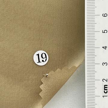 19 Beige