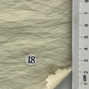 18 Beige