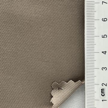 8 Beige