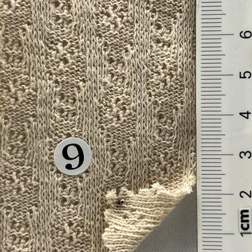 9 Beige