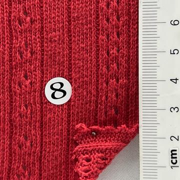 8 Red