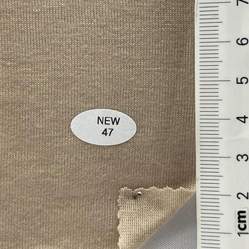47 Beige