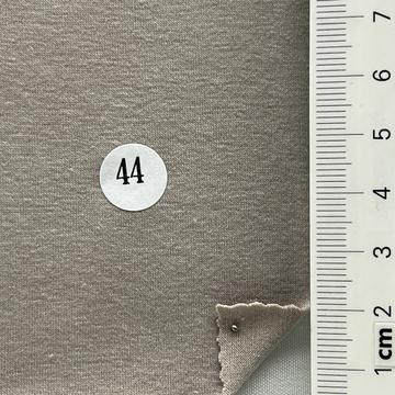 44 Beige
