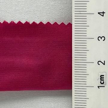 822 Magenta