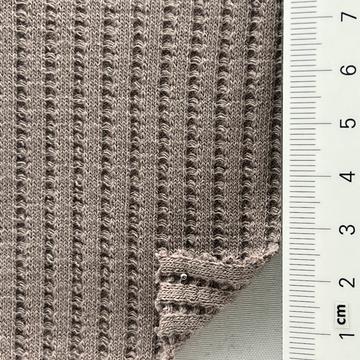 10 Beige