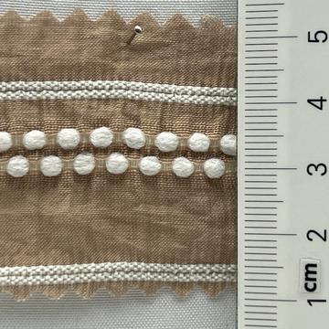8 Beige