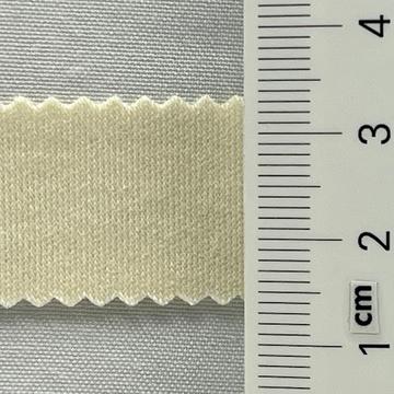 02 Beige