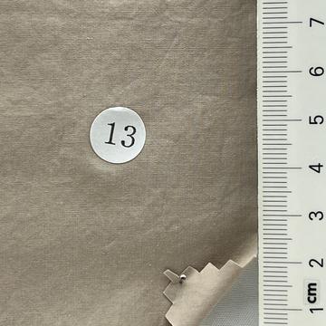13 Beige