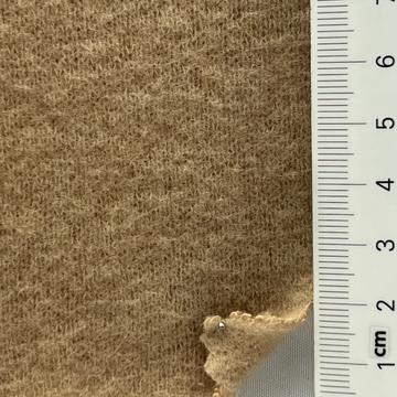 8 Beige