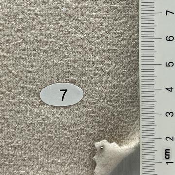 7 Beige