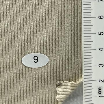 9 Beige