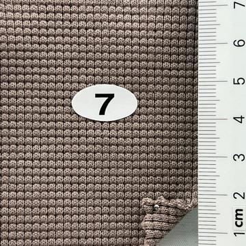 7 Beige