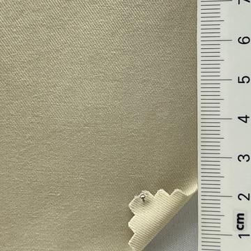 크림 Beige