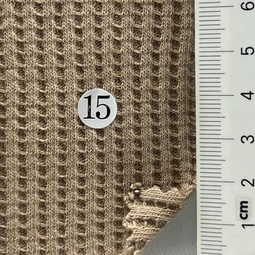 15 Beige