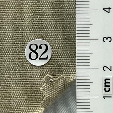 82 Beige
