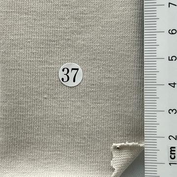 37 Beige