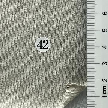 42 Beige