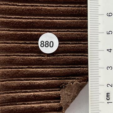 880 Brown