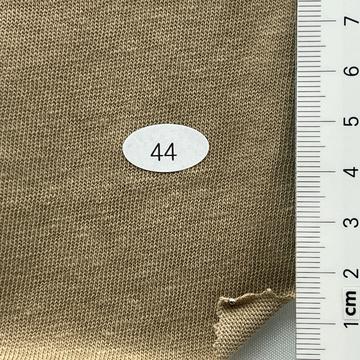 44 Beige