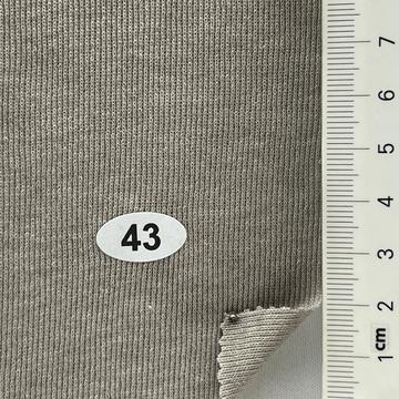 43 Beige