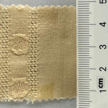 8 Beige
