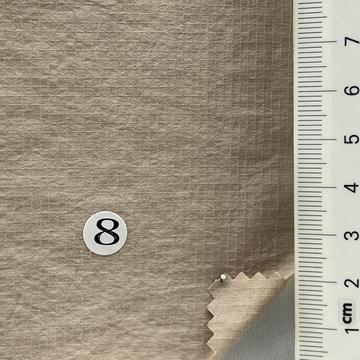 8 Beige
