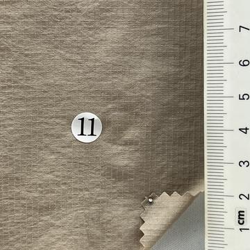11 Beige