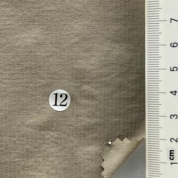 12 Beige