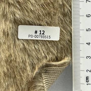 12 Beige