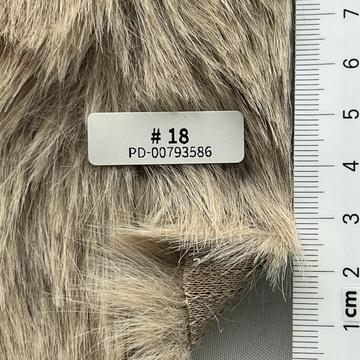 18 Beige