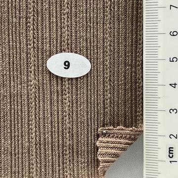 9 Beige