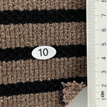 10 Beige