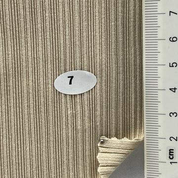 7 Beige