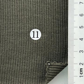 11 Deep Green