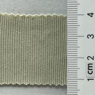 83 Beige