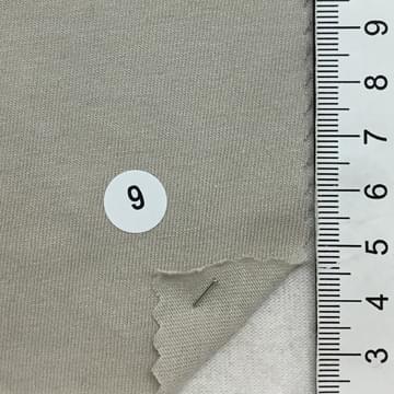 9 Beige