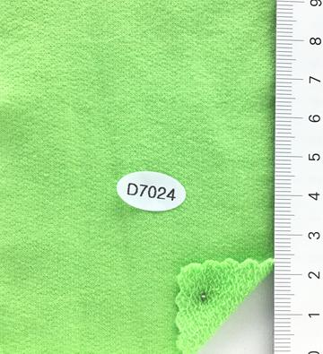D7024 Pale Green