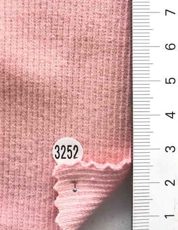 3252 Pale Pink