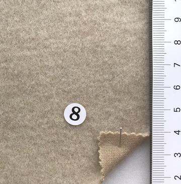 8 Beige