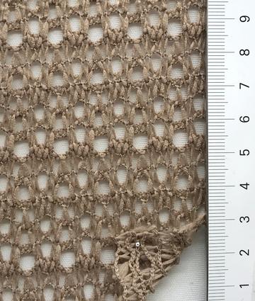 8 Beige