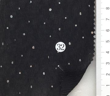 32 Black