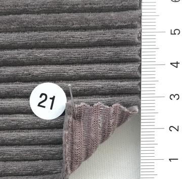 21 Beige